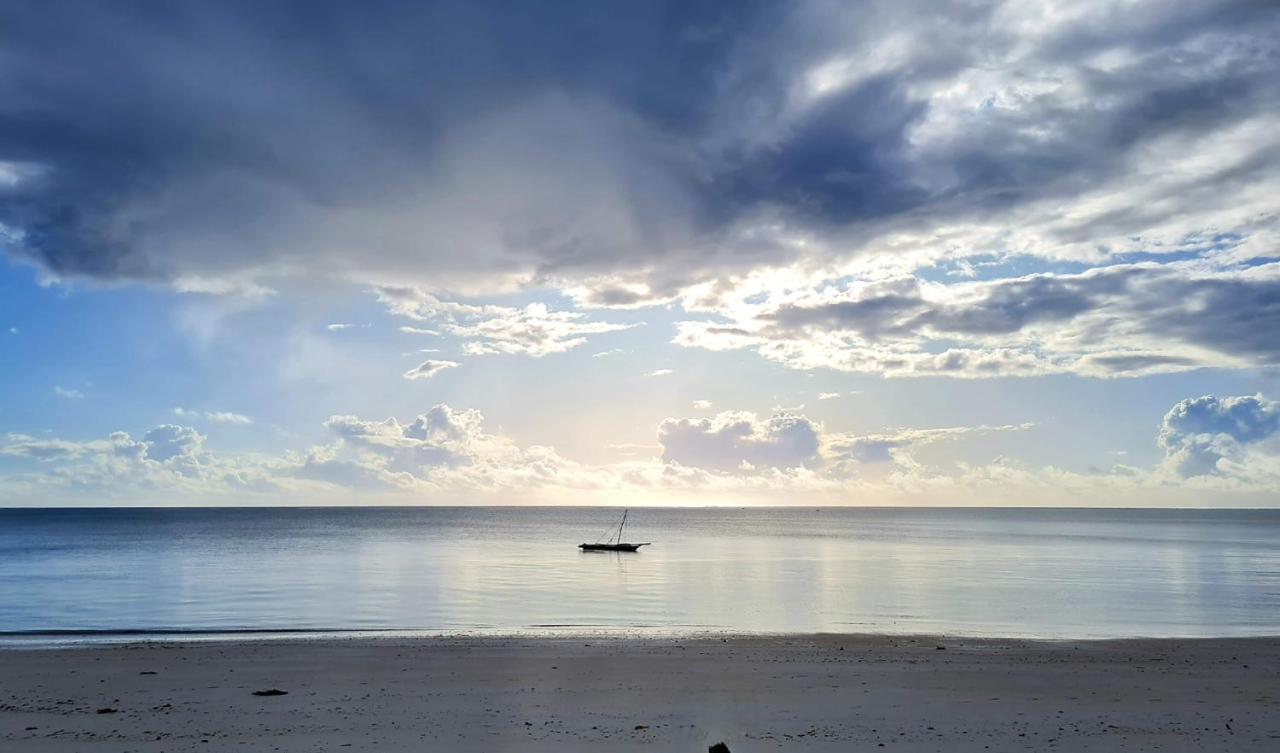 Beachfront Villa Ladha Ya Zanzibar Jambiani  Eksteriør billede