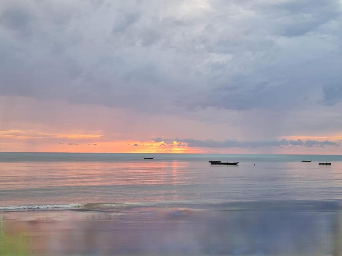 Beachfront Villa Ladha Ya Zanzibar Jambiani  Eksteriør billede