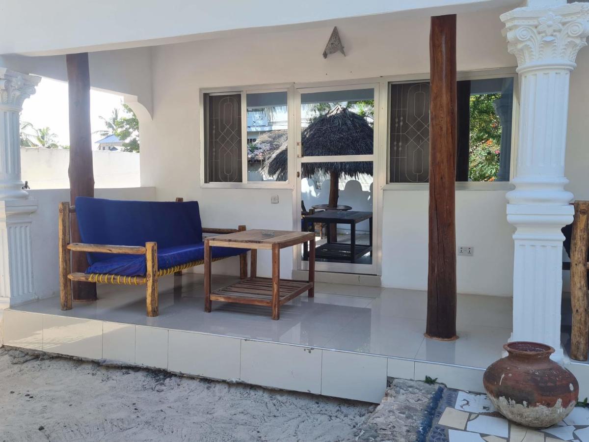 Beachfront Villa Ladha Ya Zanzibar Jambiani  Eksteriør billede