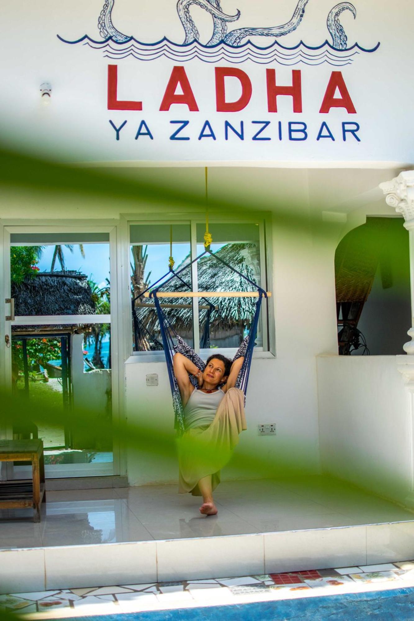 Beachfront Villa Ladha Ya Zanzibar Jambiani  Eksteriør billede